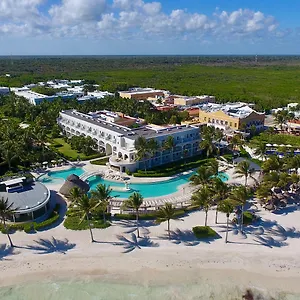 dreams-tulum-resort-spa.allrivieramayahotels.com/